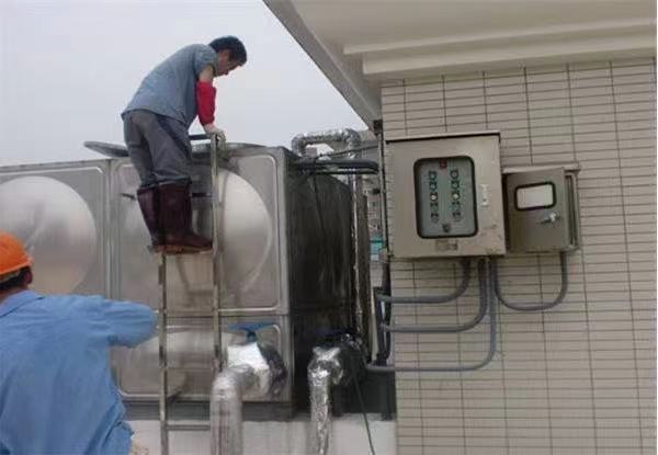 小區(qū)二次供水質(zhì)量怎么樣 二次供水水質(zhì)在線監(jiān)測(cè) (圖2) 小區(qū)二次供水質(zhì)量怎么樣 二次供水水質(zhì)在線監(jiān)測(cè) (圖2)